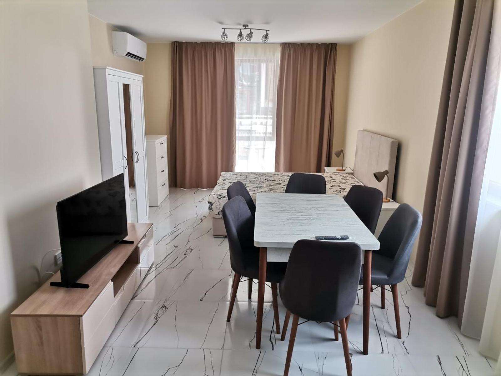 פרימורסקו Zigrabay Lovely Appartments מראה חיצוני תמונה